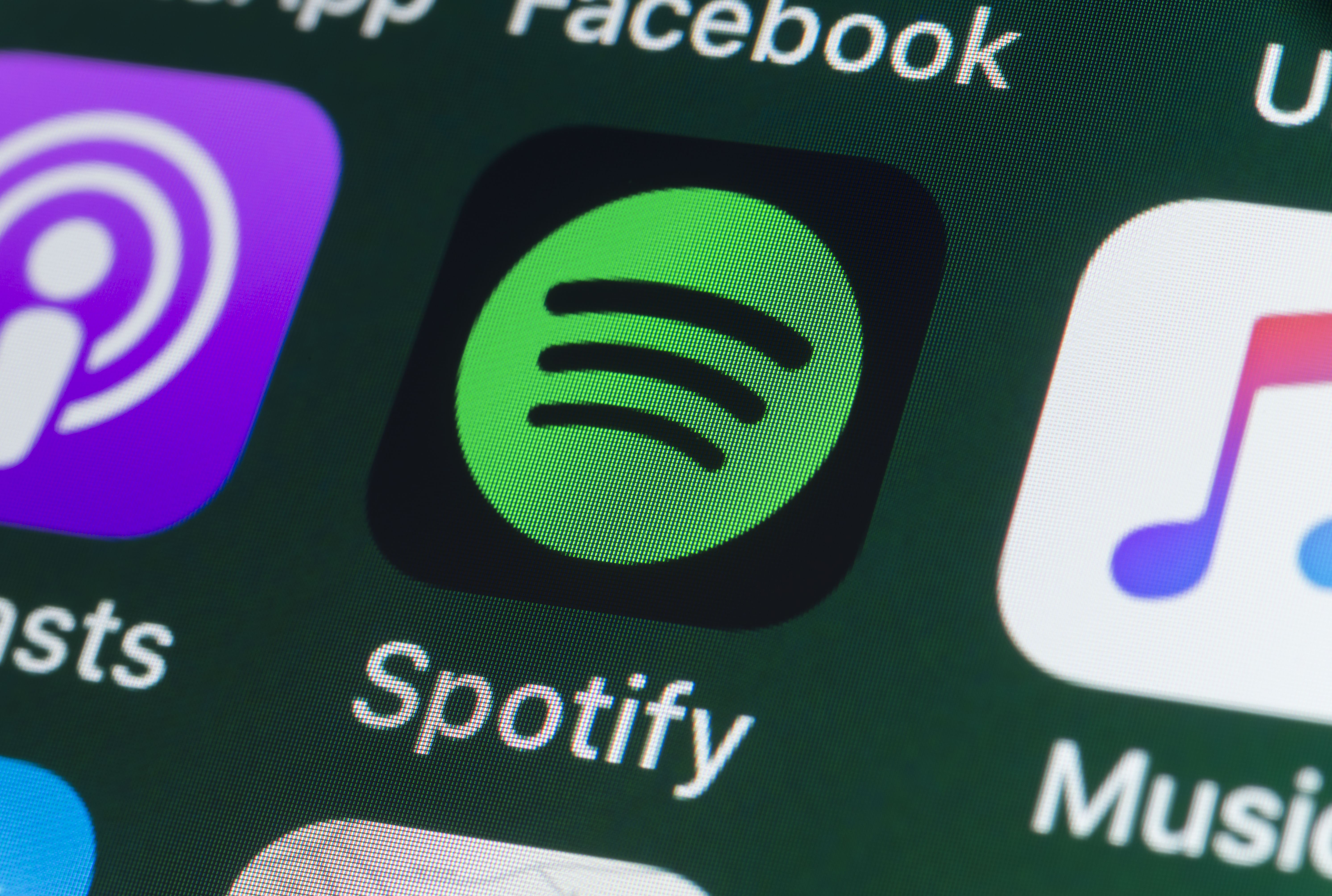 Does Spotify Premium Offer Free Hulu
